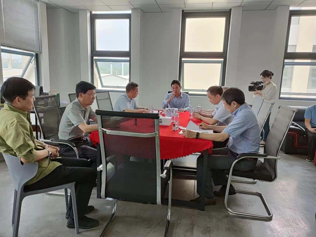 宣城市人大常委会副主任余宏汉一行莅临旌德海昭生物科技有限公司调研指导工作